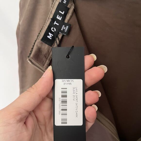 Motel Satin Maxi Slip Skirt Sz M Olive Y2K Whimsigoth Indie Sleaze Satin Grunge - Picture 10 of 14